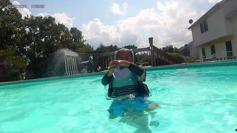 欧美泳池音乐视频